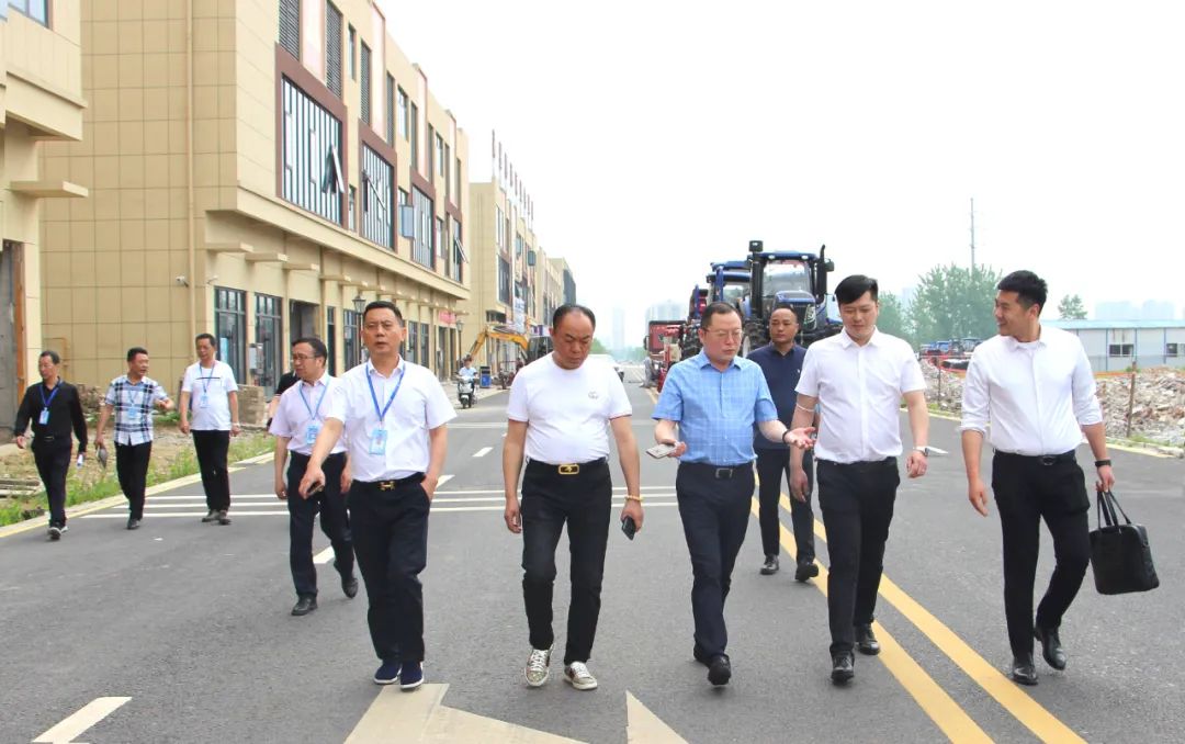携手并肩 共赢将来：五矿二十三冶建设集团辅导莅临老哥网调查调研(图3)
