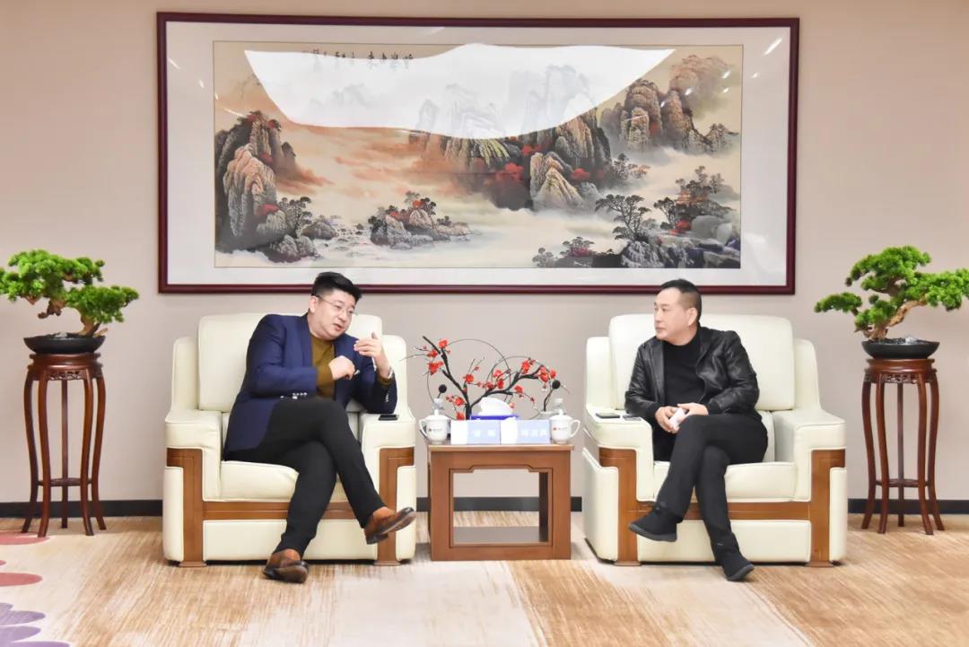 中国诚通钰鼎资产治理有限公司一行到访老哥网(图6)